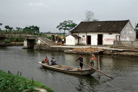 River Boat
Shaoxing, Zhejiang, China
