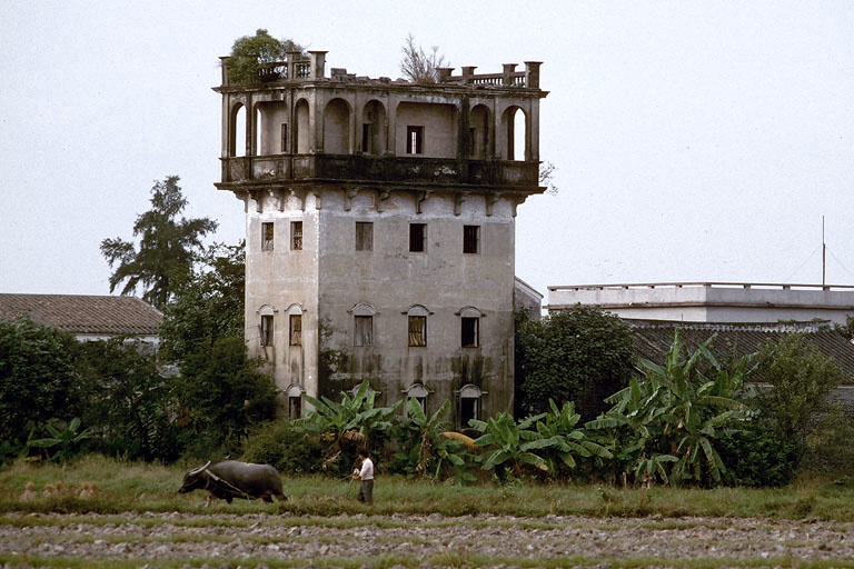 bill-hocker-low-tower-guangdong-china-1996