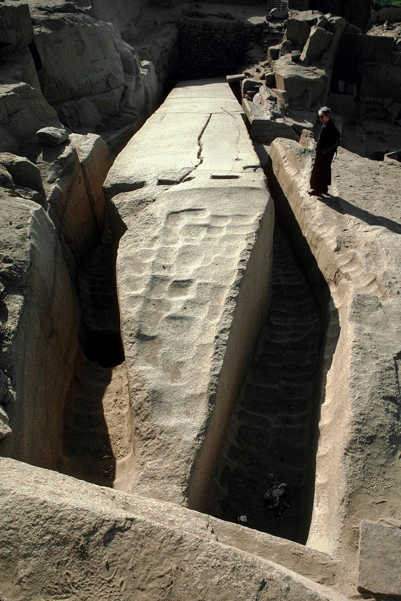 bill-hocker-unfinished-oblisk-aswan-egypt-1998