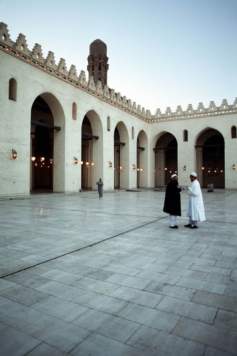 bill-hocker-al-hakim-mosque-cairo-egypt-1998