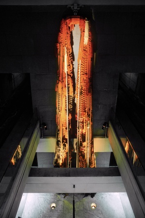 Barbara Shawcroft, textile artist
Legs
Embarcadero BART Station
San Francisco, California