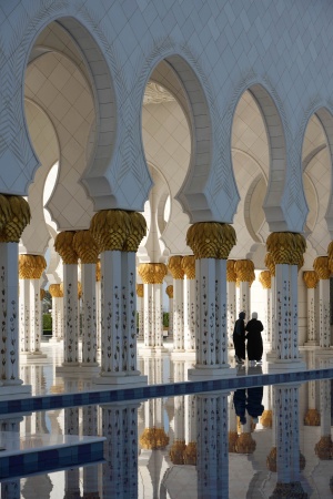 Sheikh Zayed Grand Mosque
Abu Dhabi, UAE