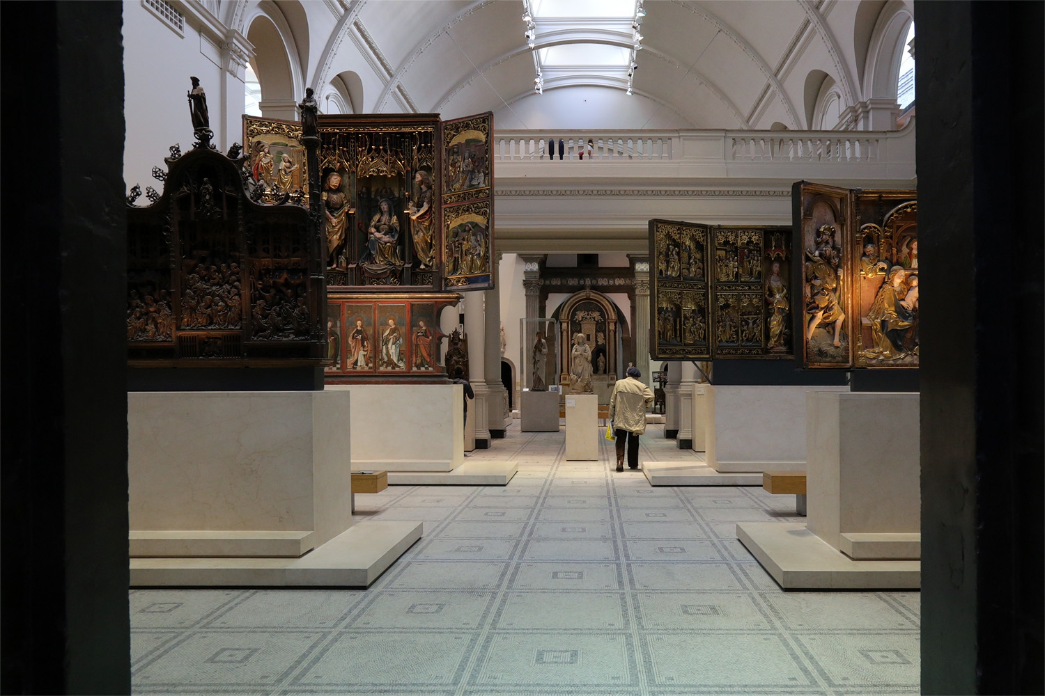 bill-hocker-victoria-and-albert-museum-london-england-2017