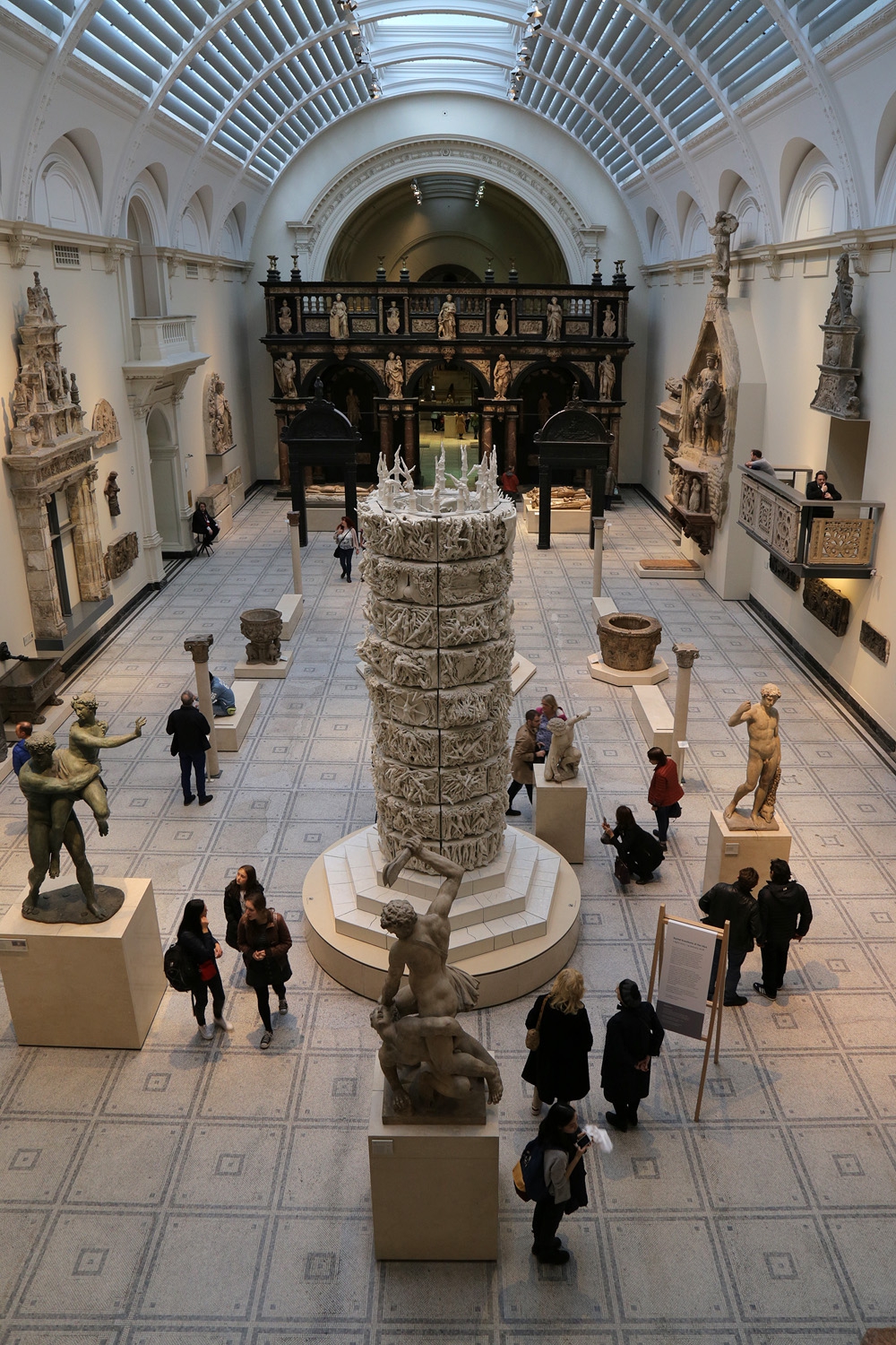 bill-hocker-victoria-and-albert-museum-london-england-2017