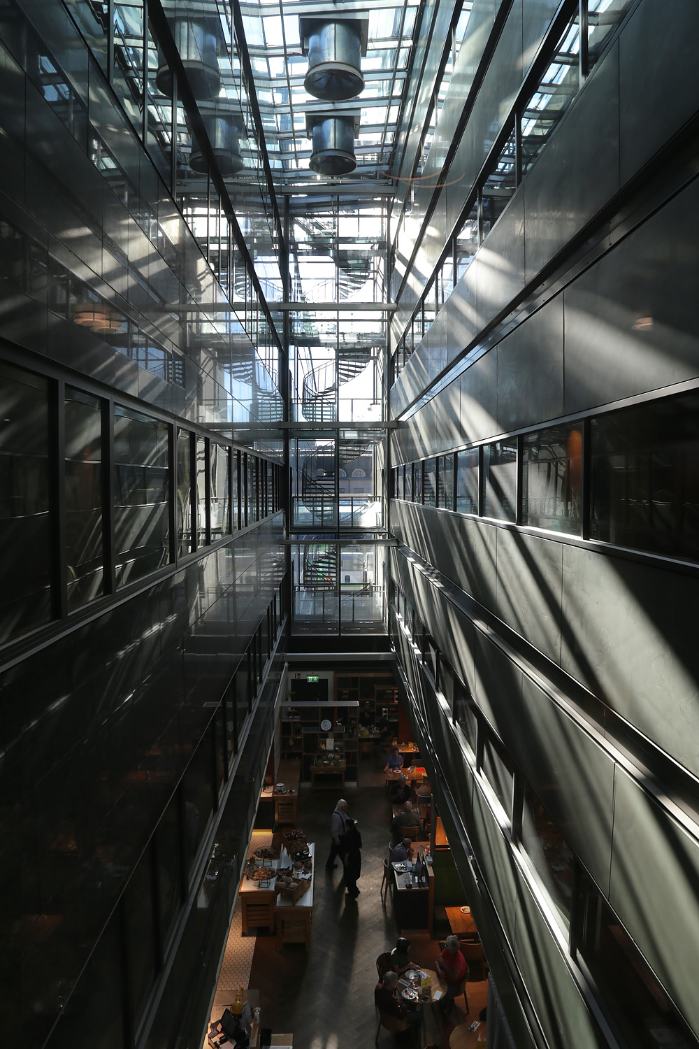 bill-hocker-hotel-helsinki-finland-2019