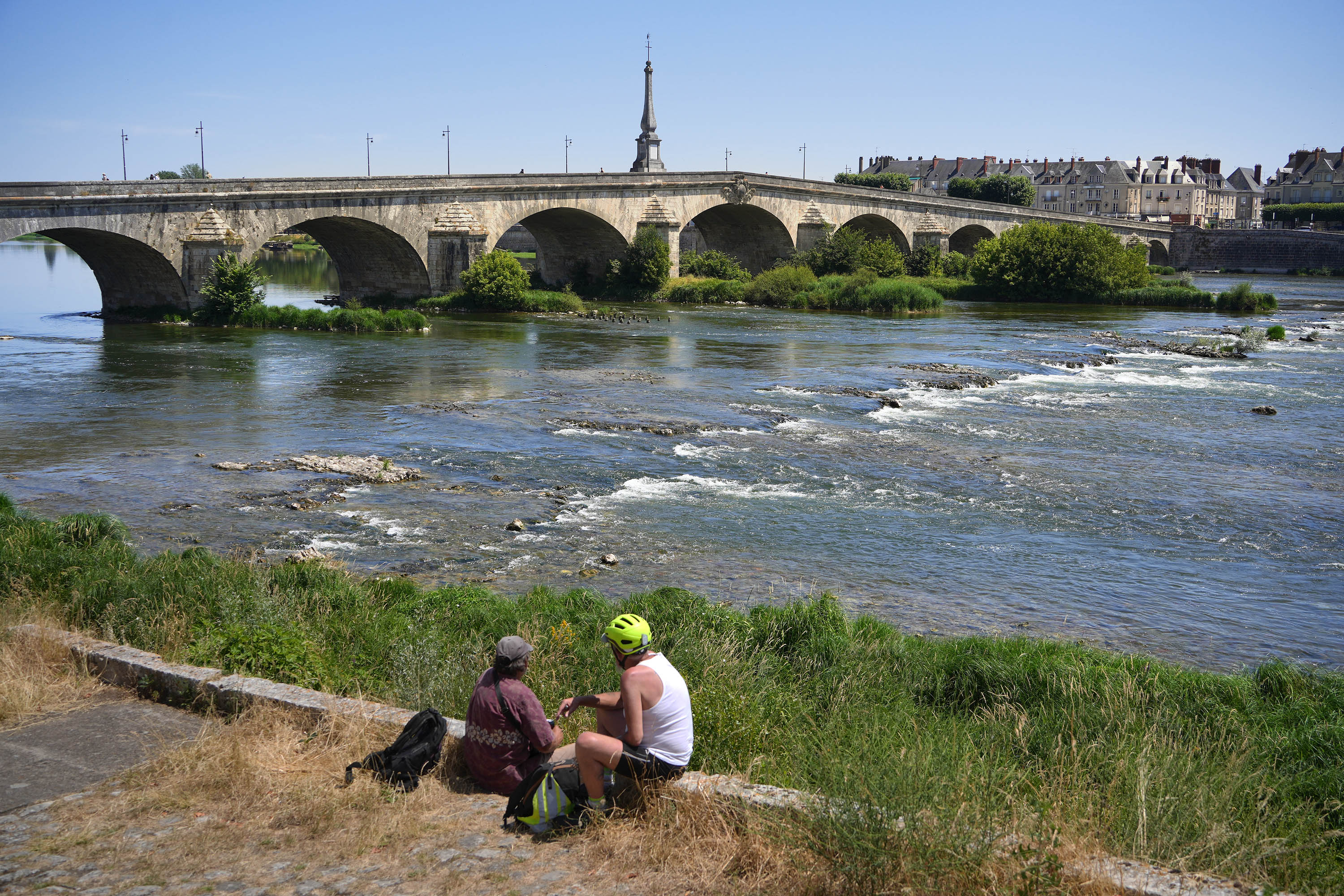 bill-hocker-pont-jacques-gabriel-blois-france-2025