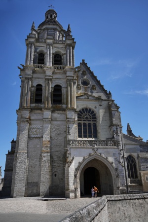 Cathédral Saint-Louis
Blois, France