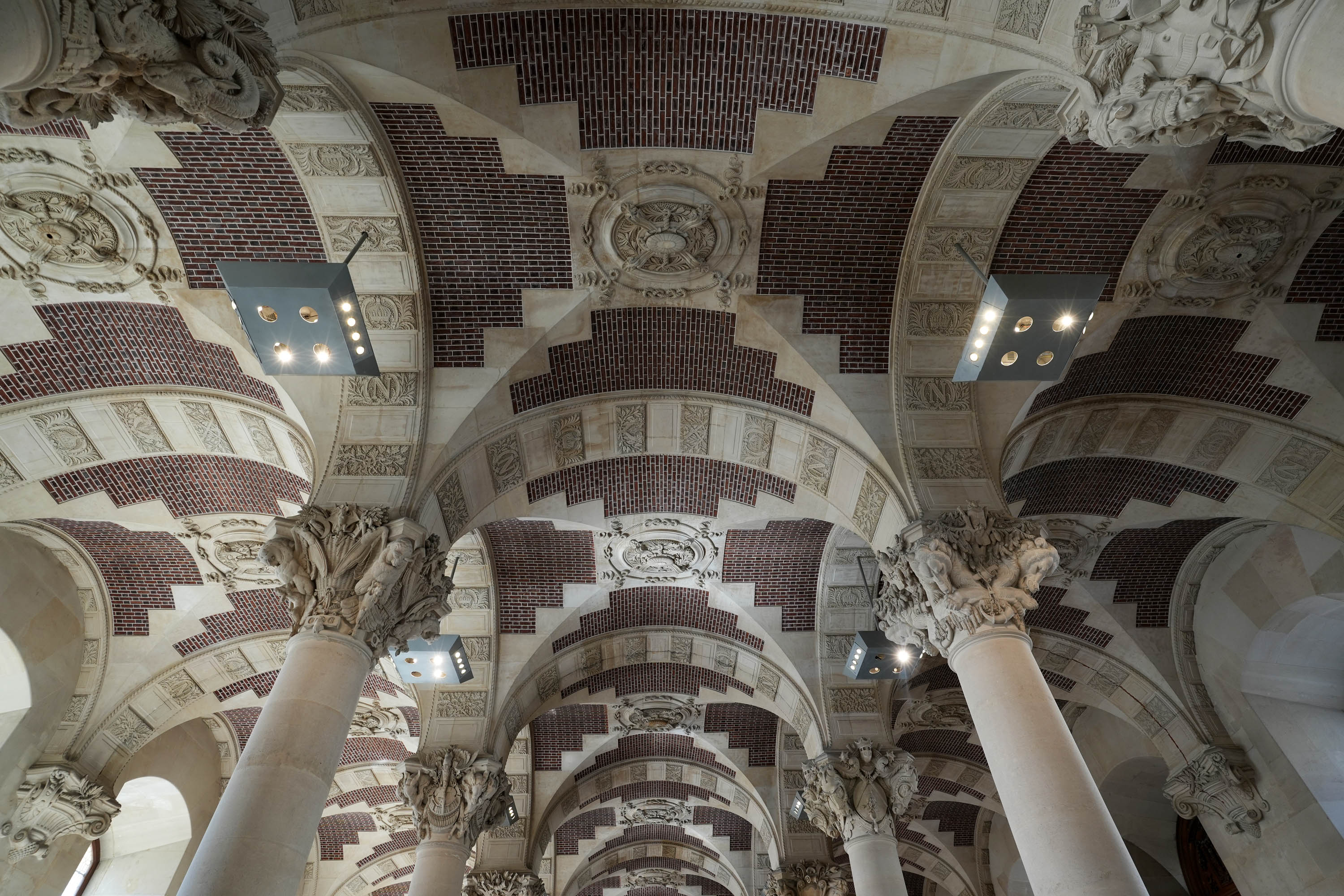 bill-hocker-louvre-museum-paris-france-2025