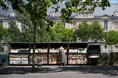 Bookseller
Paris, France