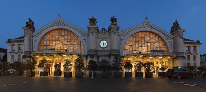 Train Station
Tours, France