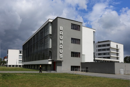 Bauhaus
Dessau, Germany