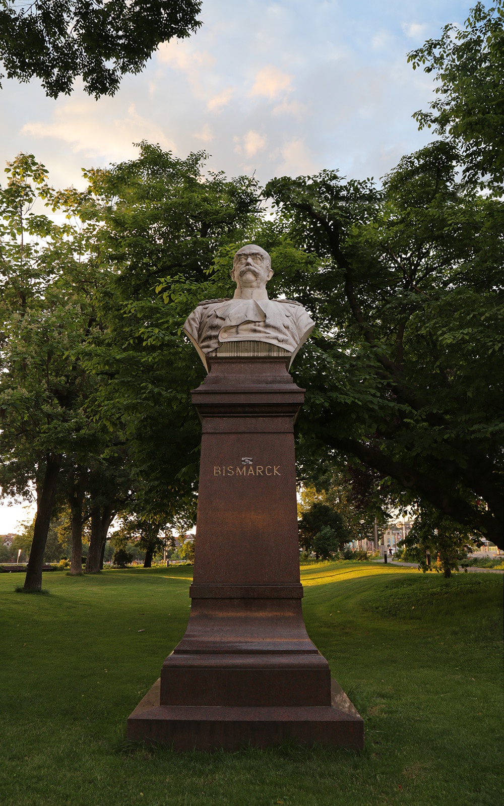 bill-hocker-bismarkplatz-heidelburg-germany-2016