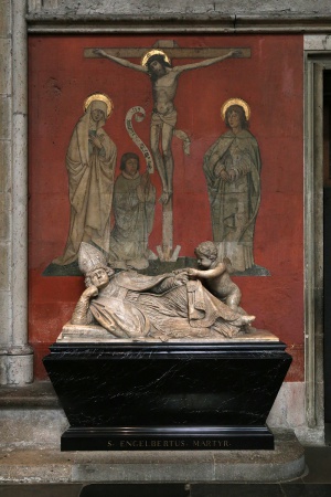 Bored Bishop
Kölner Dom
Koln, Germany