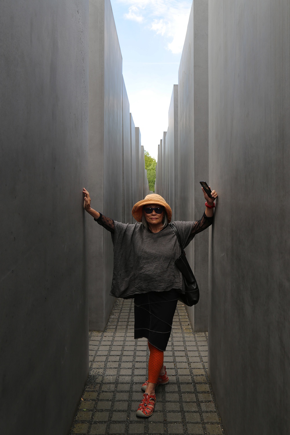 bill-hocker-holocaust-memorial-2016