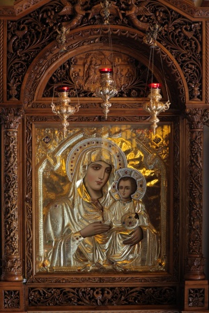 Madonna
Agios Dimitrios
Thessaloniki, Greece