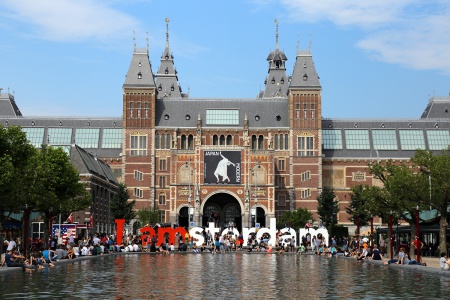 Rijksmuseum
Amsterdam, Holland