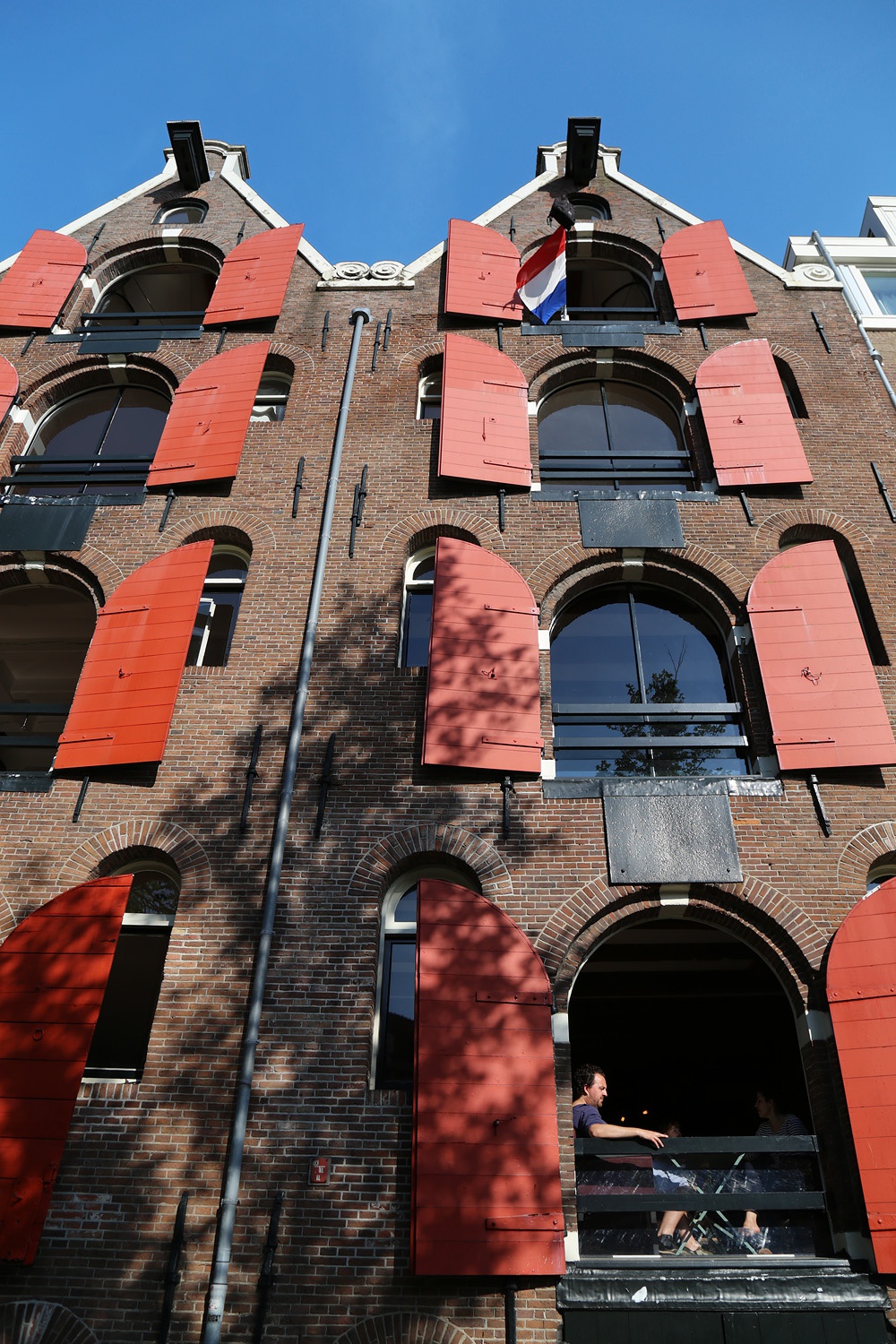 bill-hocker-former-warehouse-amsterdam-holland-2016