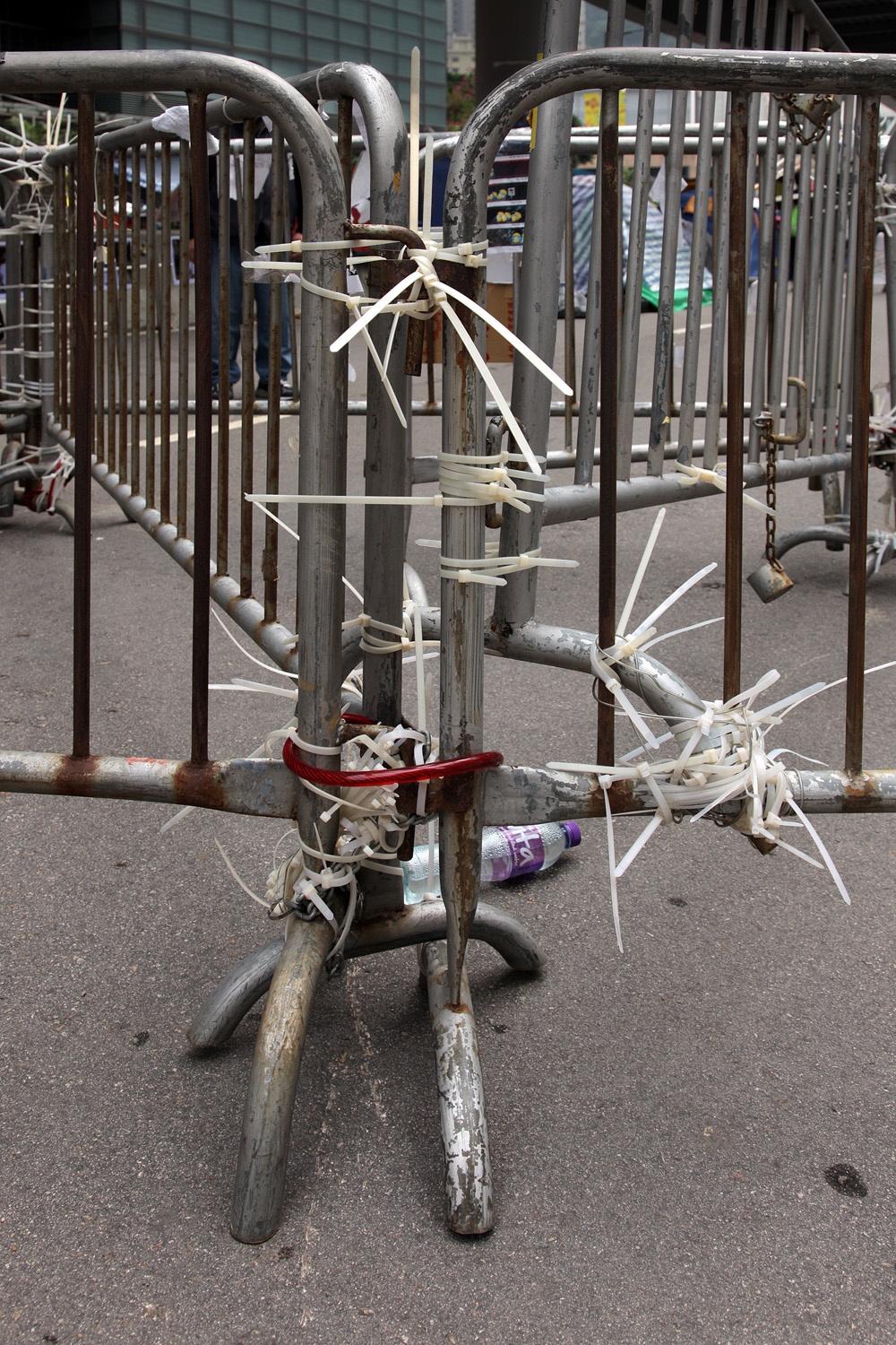 bill-hocker-barricade-admiralty-hong-kong-2014