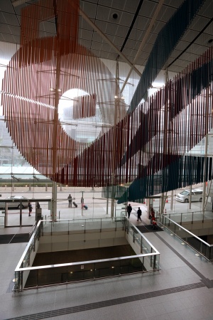 Transit Center
Central, Hong Kong