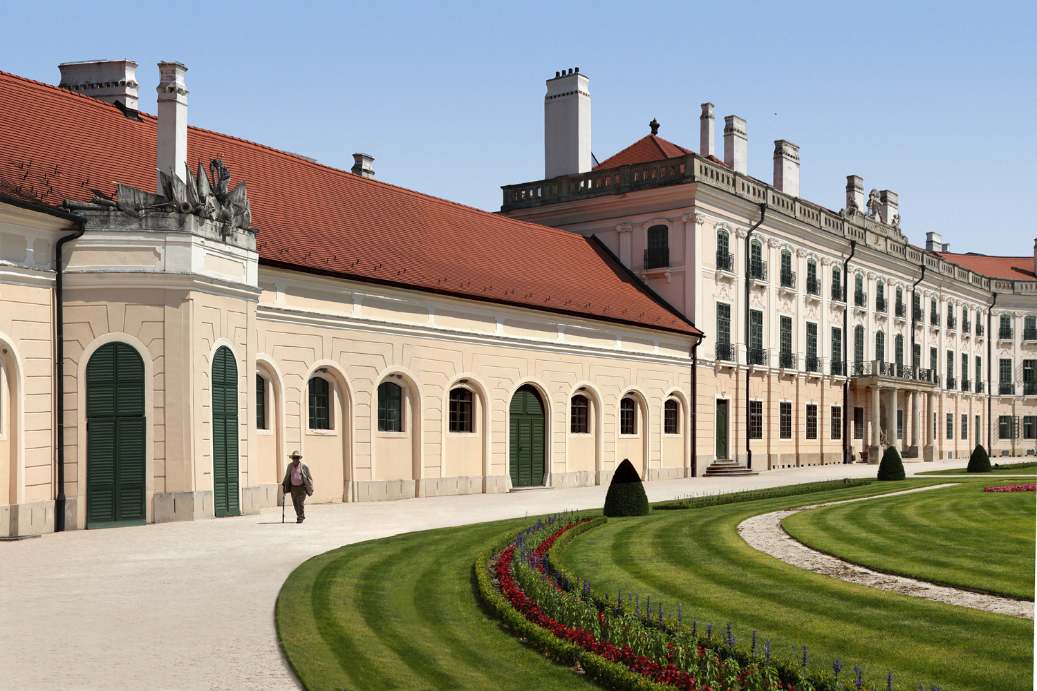bill-hocker-eszterházy-palace-fertöd-hungary-2013