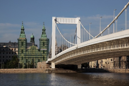 Elizabeth Bridge
Budapest, Hungary
