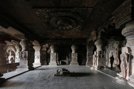Cave 32
Ellora, India