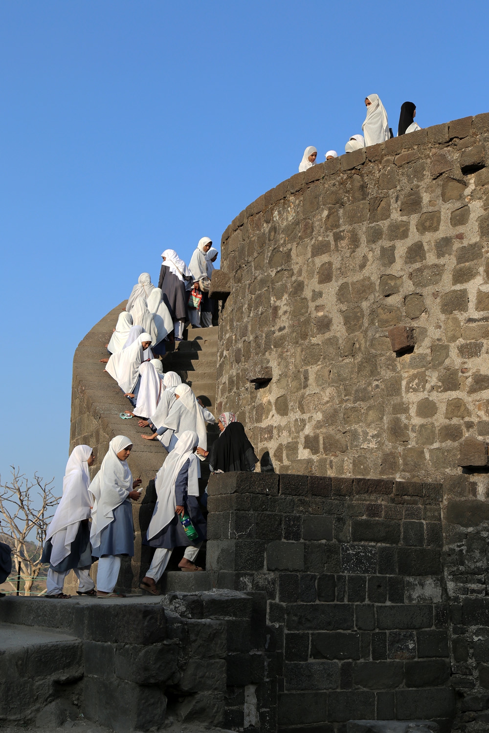bill-hocker-gun-tower-daulatabad-fort-near-aurangabad-india-2018