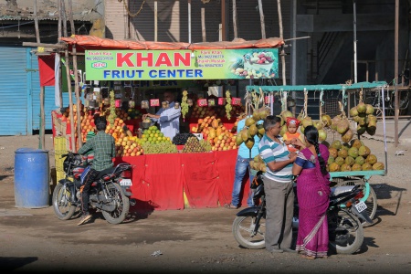 Fruit Center
Near Ajanta, India