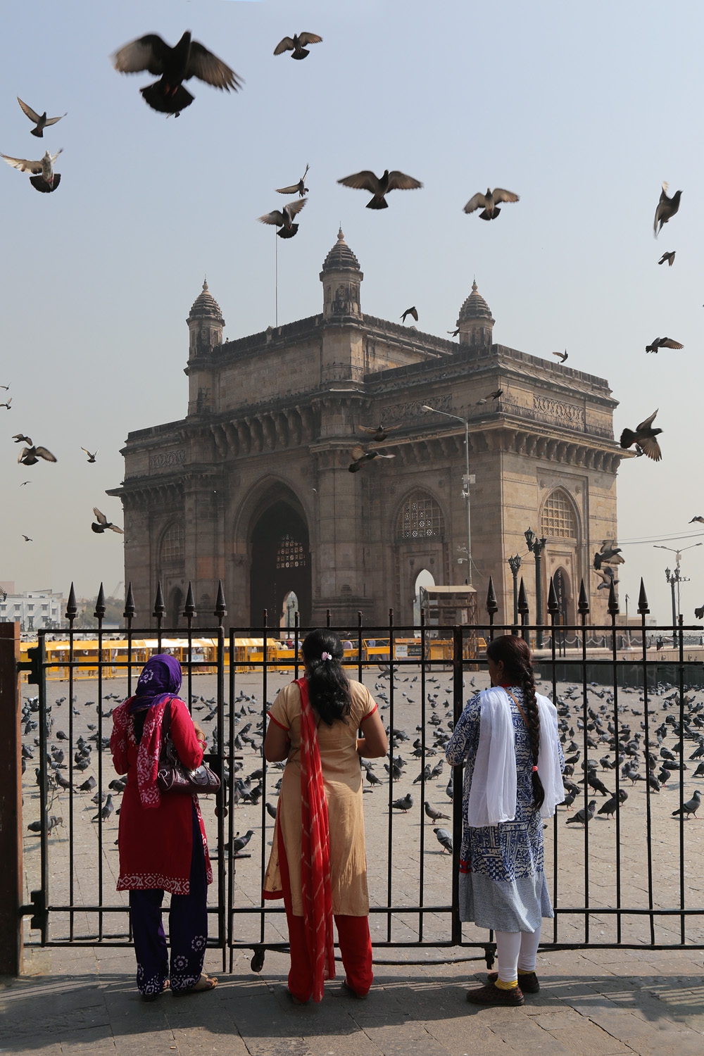 bill-hocker-india-gate-mumbai-india-2018