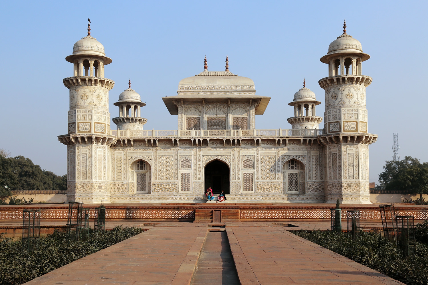bill-hocker-tomb-of-itimad-ud-daulah-agra-india-2018