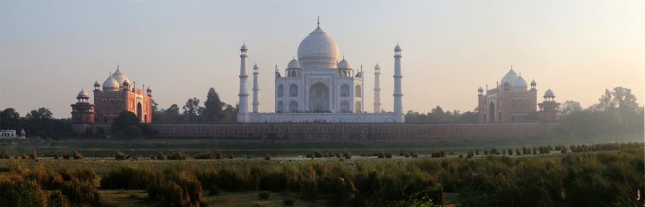 Taj Mahal
Agra, India