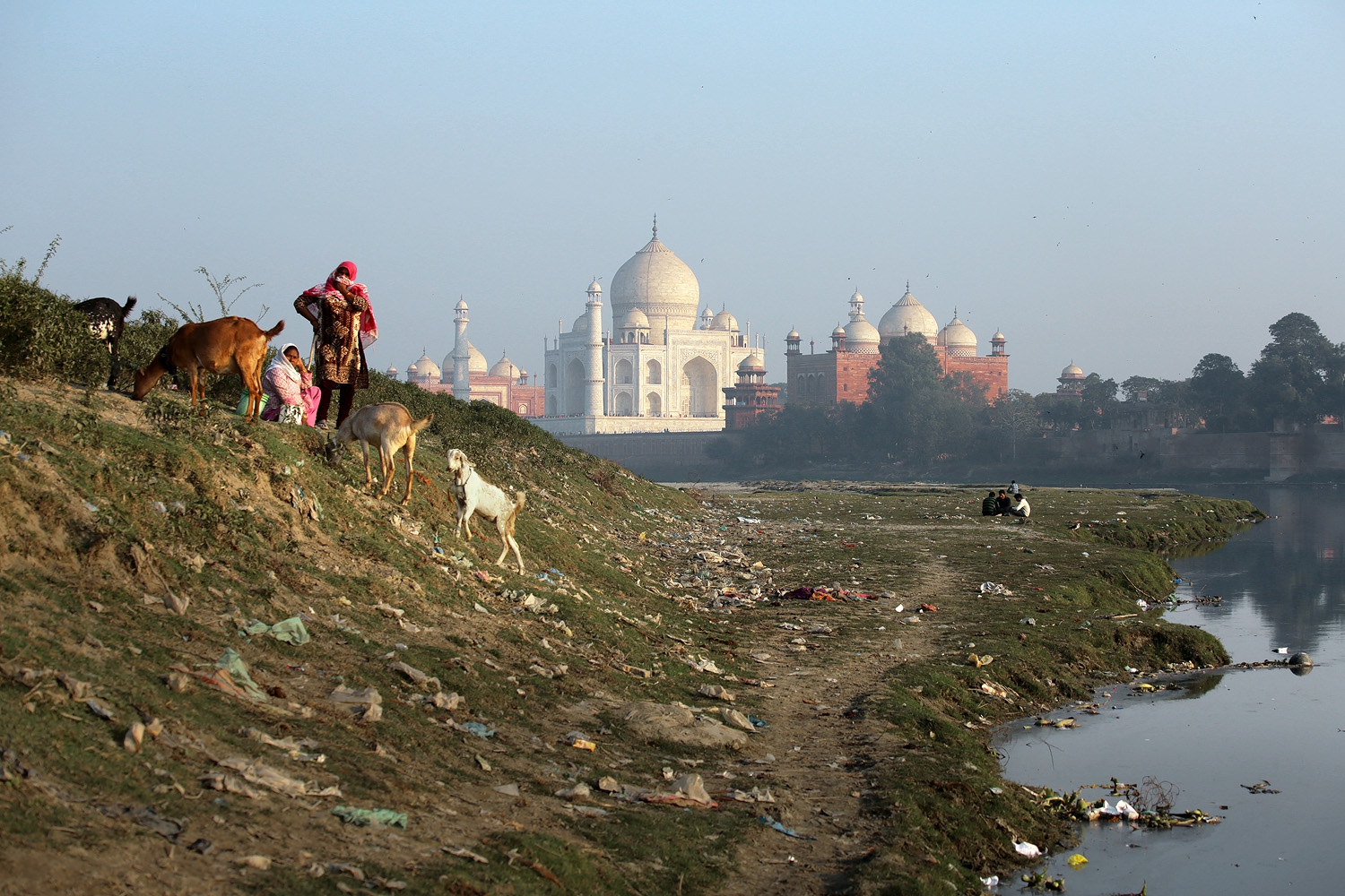bill-hocker-river-yamuna-taj-mahal-agra-india-2018