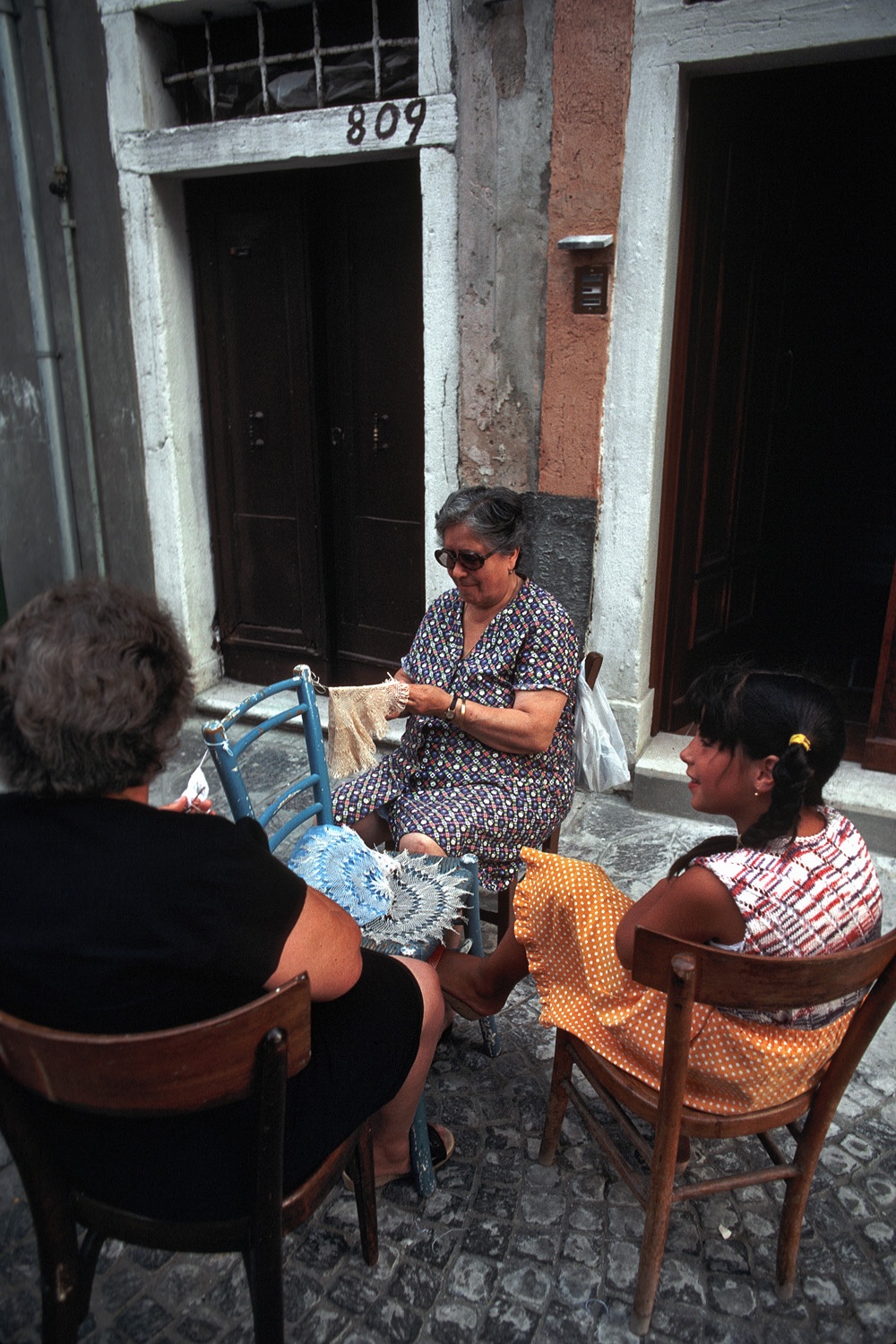 bill-hocker-lace-mading-chioggia-italy-1986