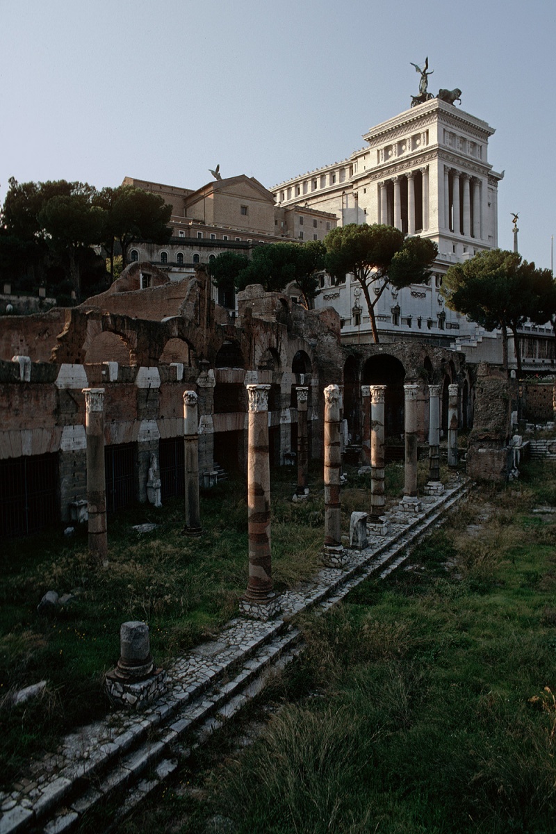 bill-hocker-victor-emmanuel-monument-roman-forum-rome-italy-1986