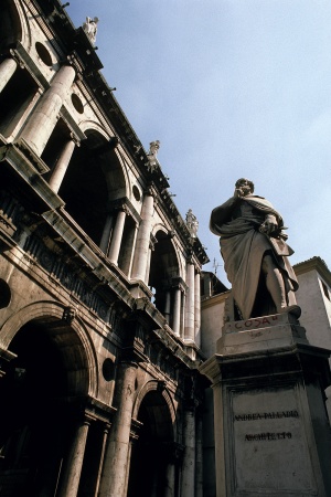 Palladio
Vicenza, Italy
