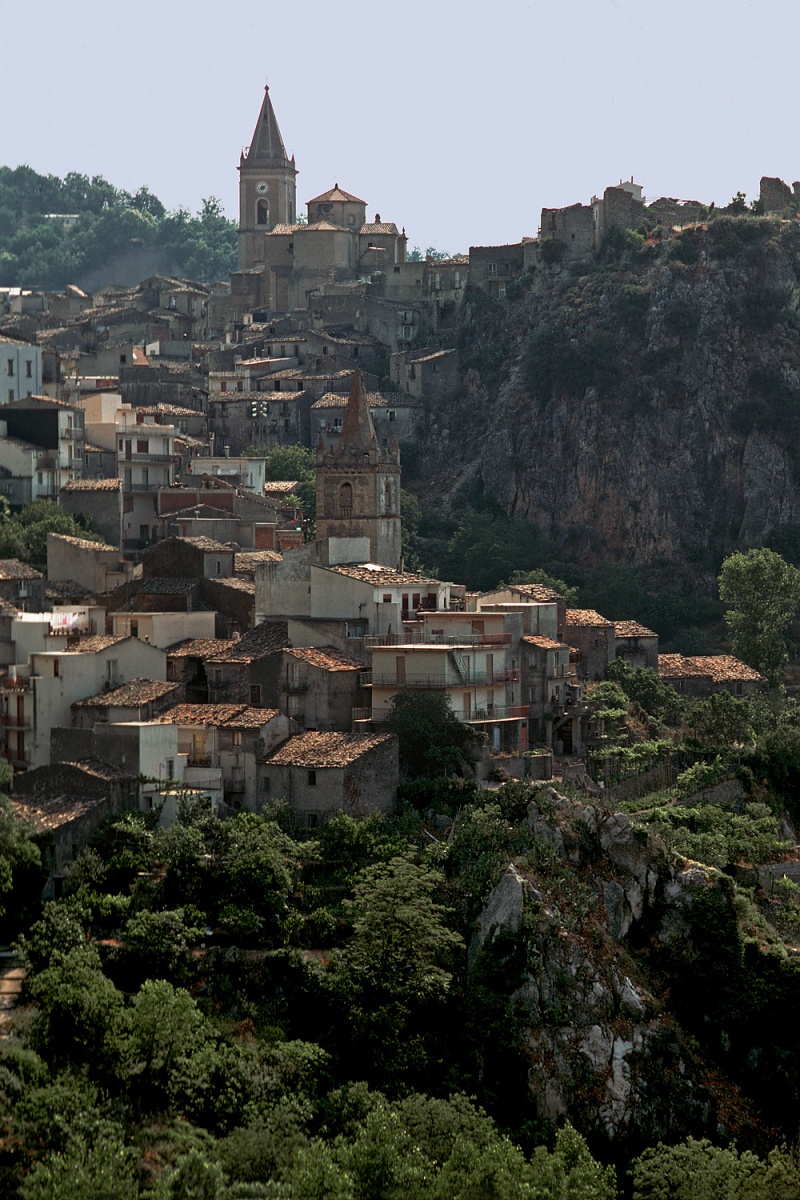 bill-hocker-hilltown-central-sicily-1984