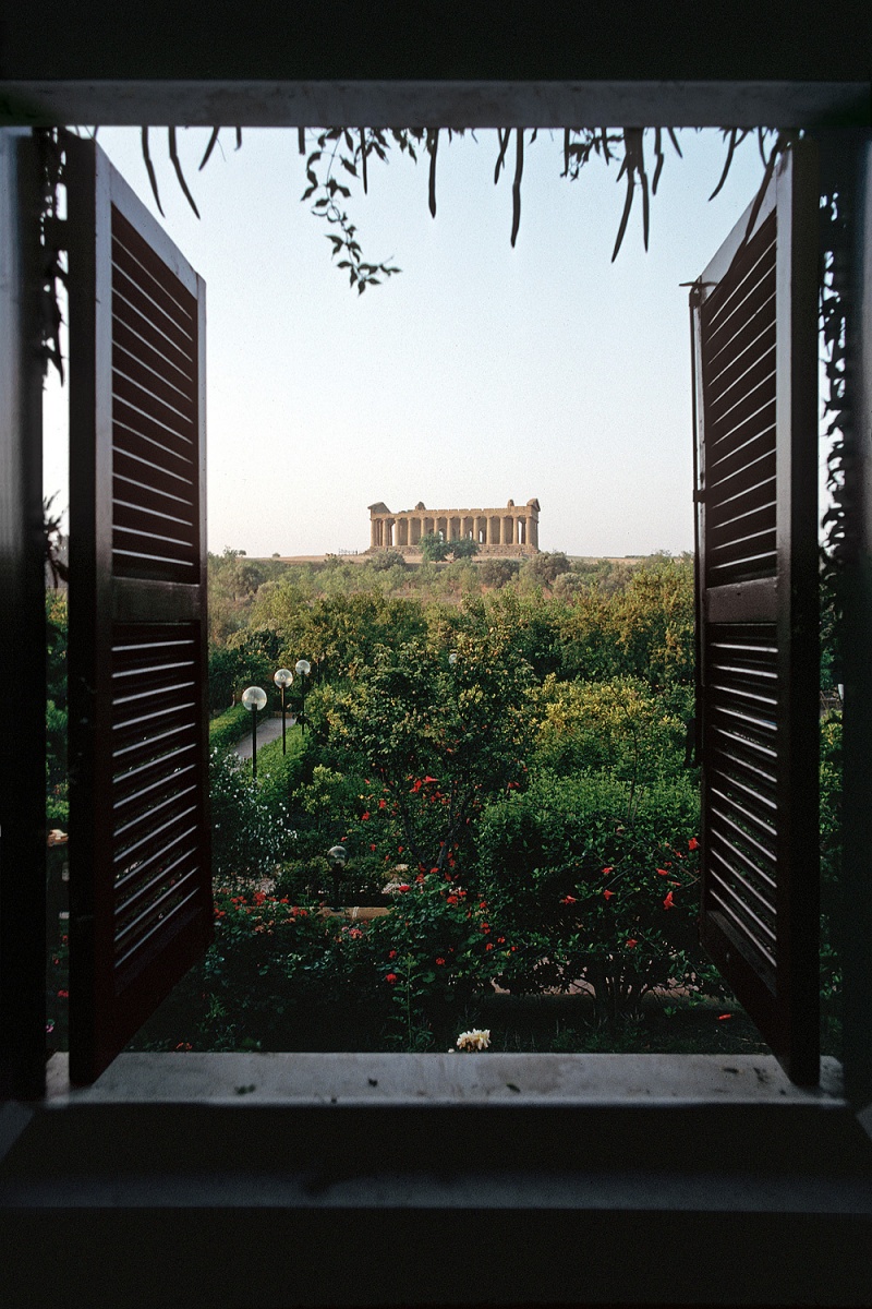 bill-hocker-our-hotel-window-agrigento-sicily-1984