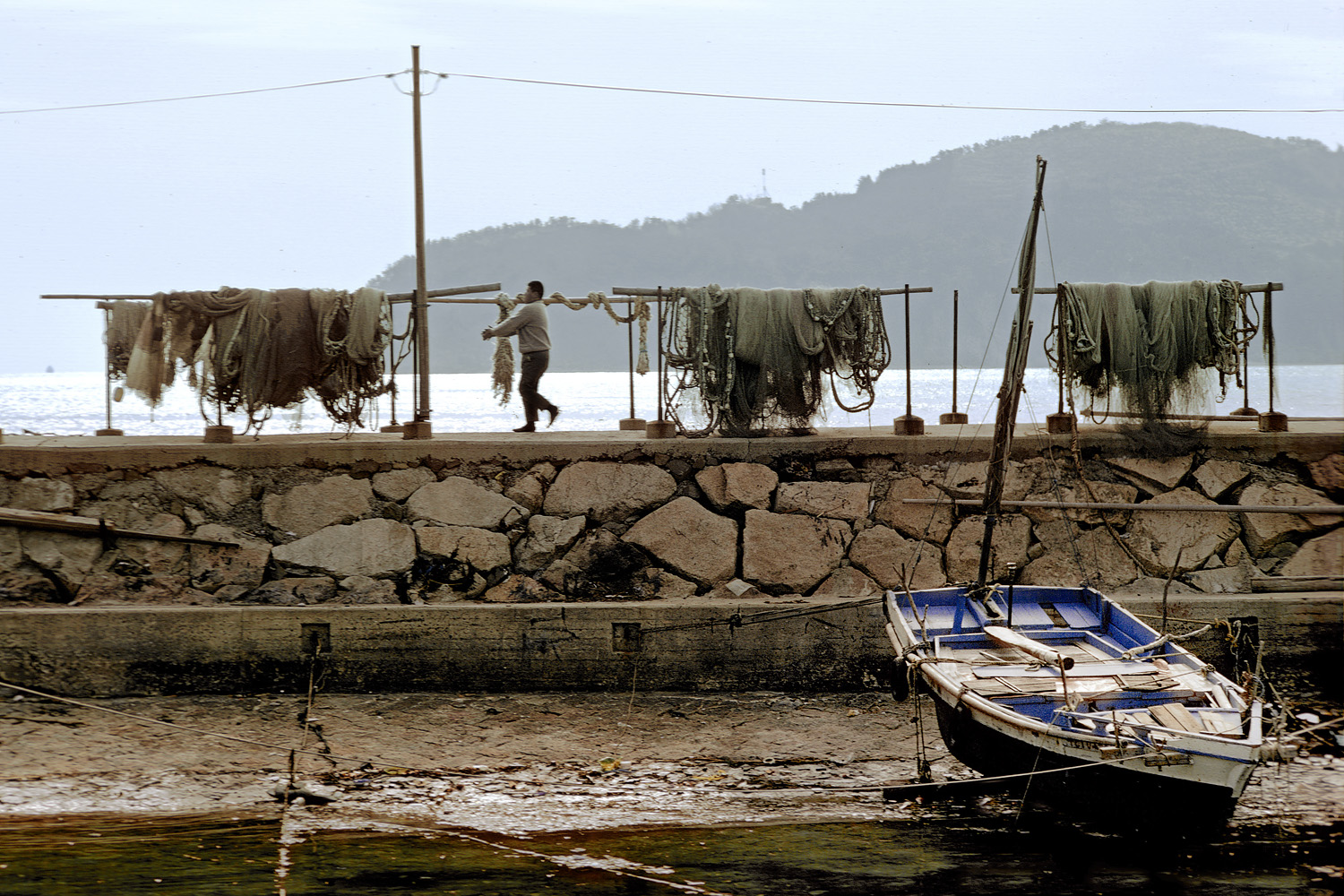 bill-hocker-breakwater-takamatsu?-japan-1974