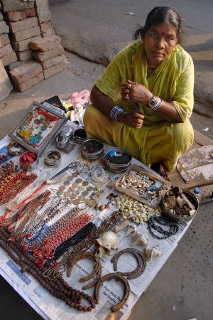 Necklace Maker
Kolkata, India
