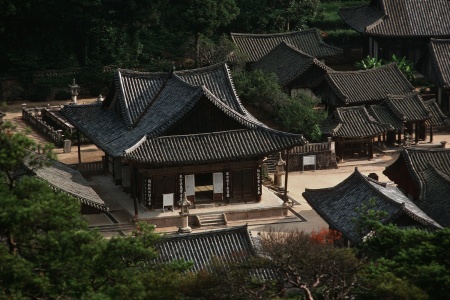 Reception Hall
Tongdo Monastery. Korea
