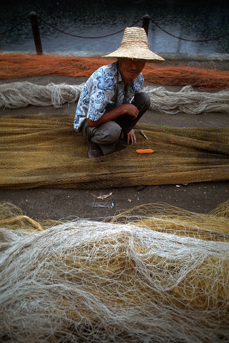 bill-hocker-fisherman-yeosu-korea-1977