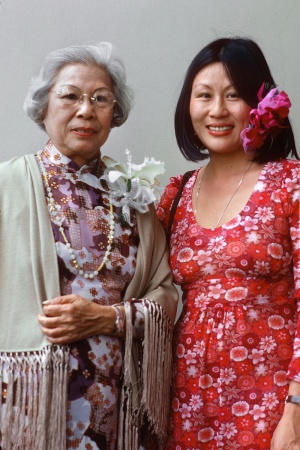 Mui and Her Mother
Hawaii