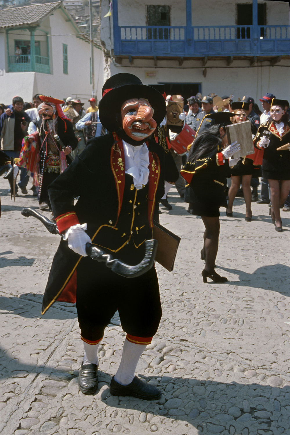 bill-hocker-siqllas(lawyers-and-judges)-paucartambo-peru-2005