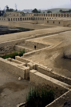 Reconstructed Inca Mamaconas
Pachacamac, Peru