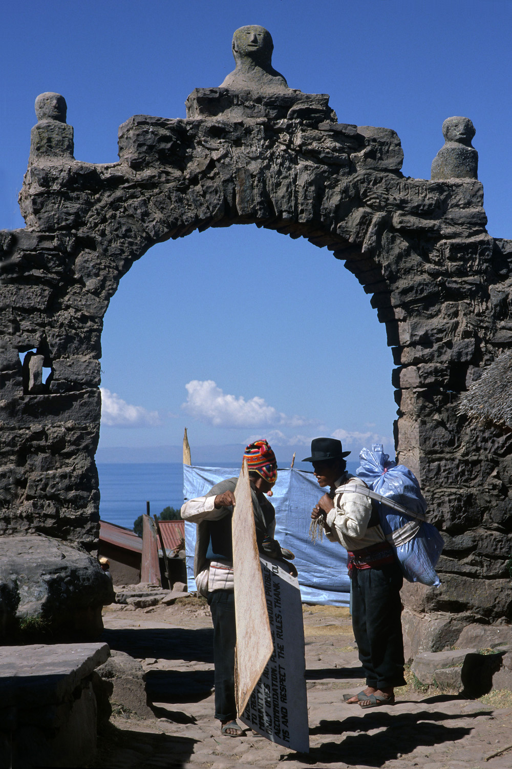 bill-hocker-arch-taquile-island-lake-titicaca-peru-2005