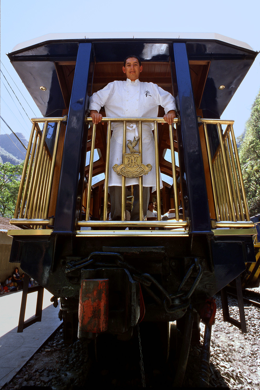 bill-hocker-chef-hiram-bingham-train-aguas-calientes-peru-2005