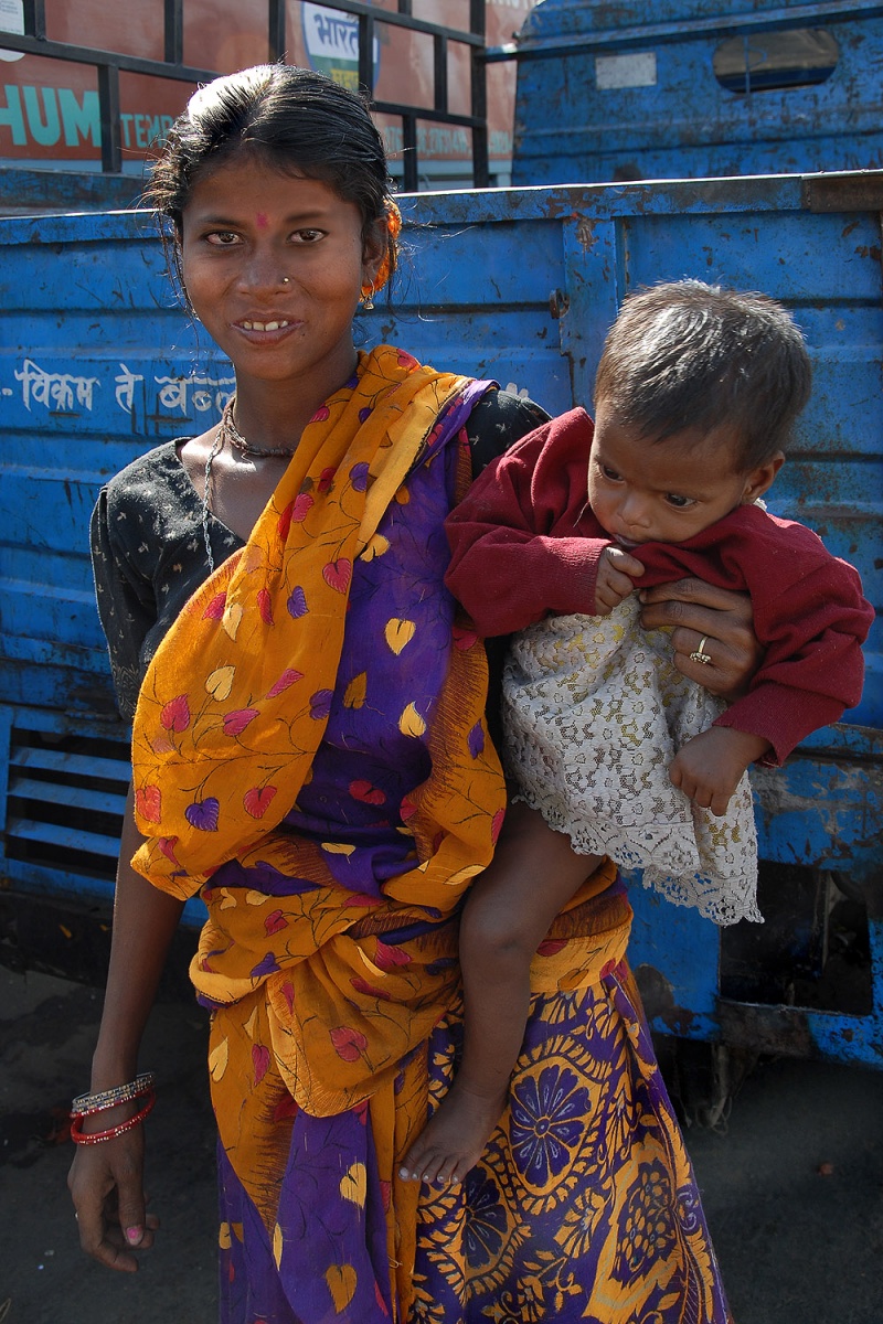 bill-hocker-dalit-mother-jaipur-india-2006