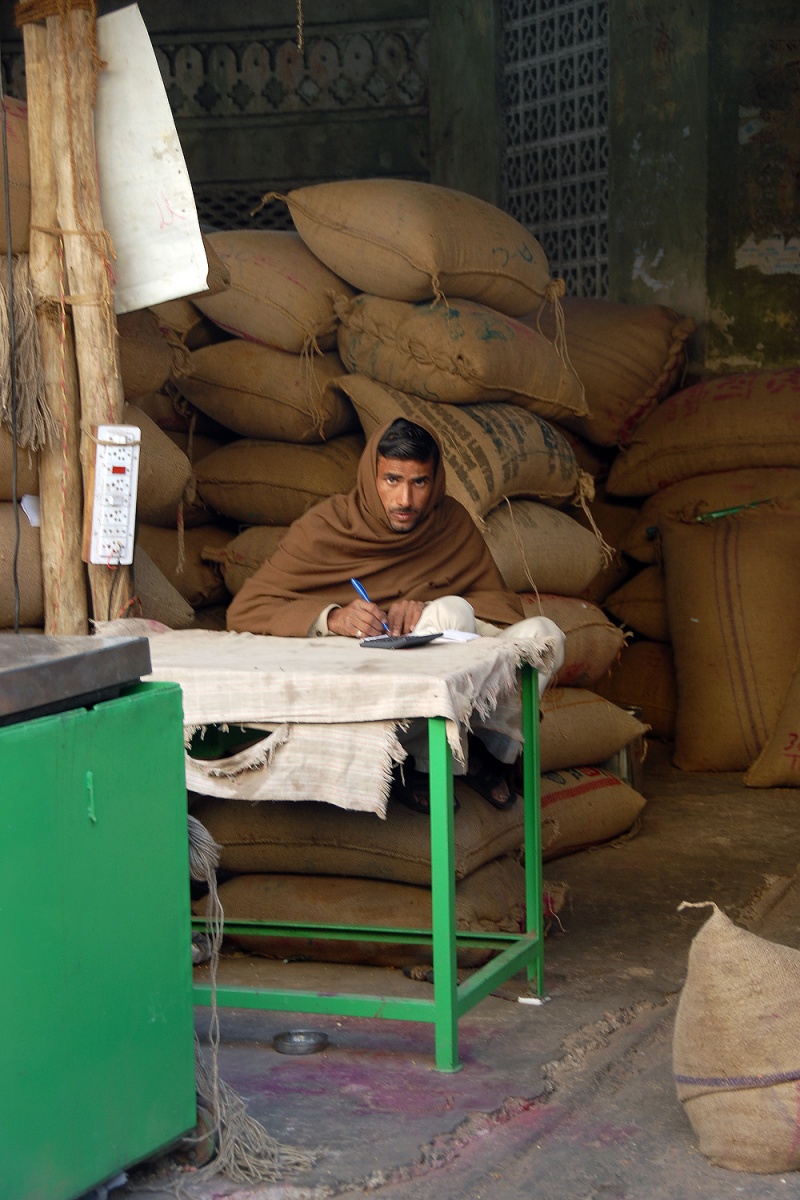 bill-hocker-grain-merchant-jaipur-india-2006