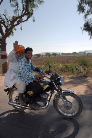 On the RoadGrand Trunk Road, India