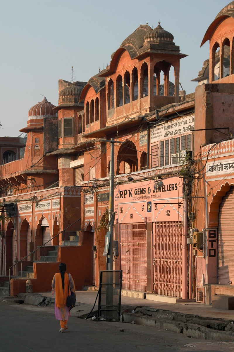 bill-hocker-street-facades-jaipur-india-2006